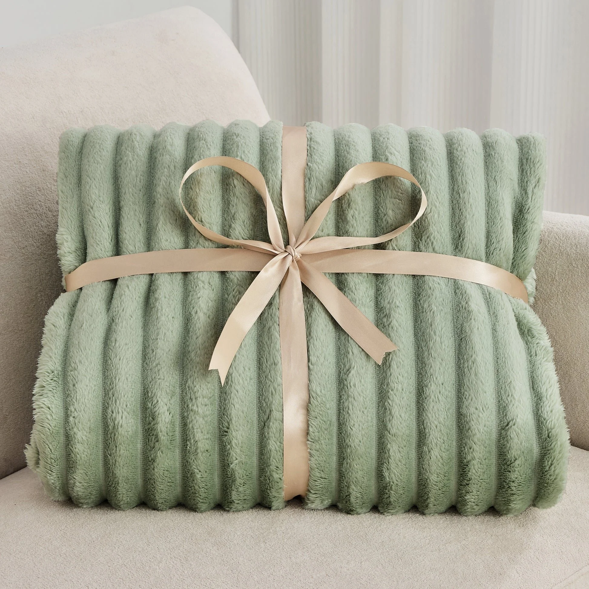 ⛄2026 Hot Sale 🔥Popular Thickened Plush Nap Blanket - Image 21