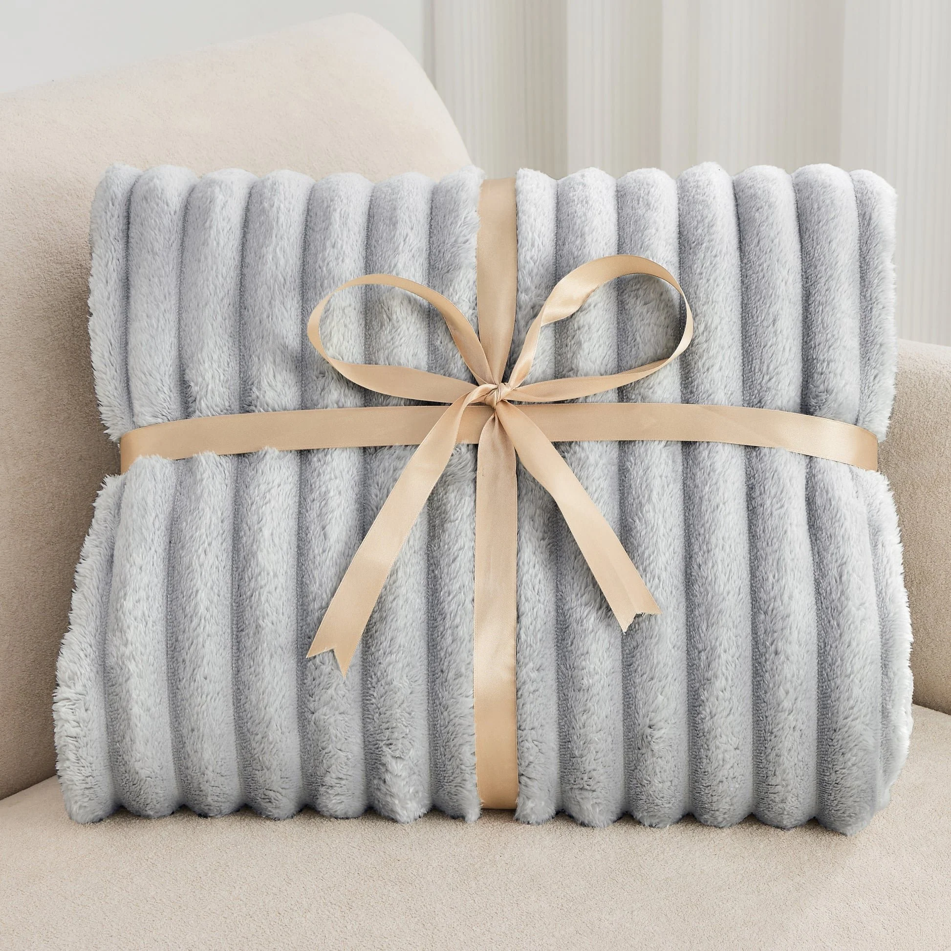 ⛄2026 Hot Sale 🔥Popular Thickened Plush Nap Blanket - Image 25